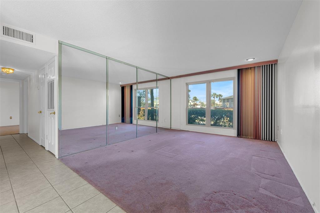 1935 South Conway Road, Unit R3 Orlando, FL 32812 - Photo 6 of 27