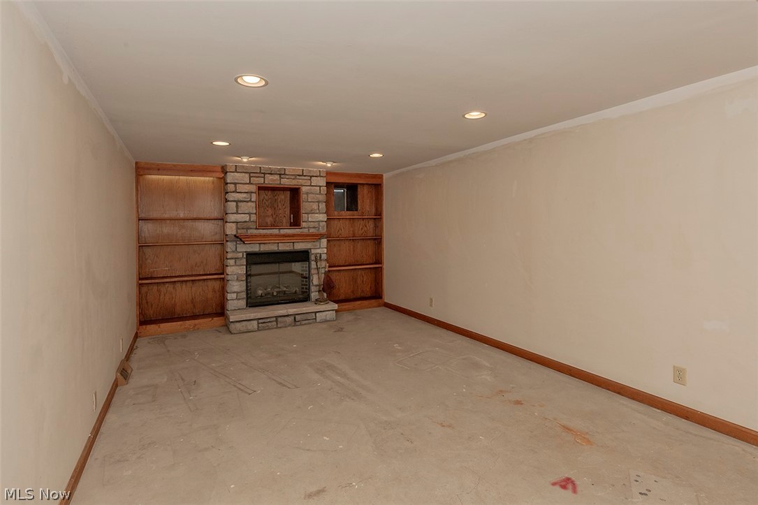 28626 Edgedale Road Cleveland, OH 44124 - Photo 29 of 35 Gallery Image 29