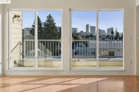 $415,000 | 485 West MacArthur Boulevard, Unit 407, Oakland, CA 94609