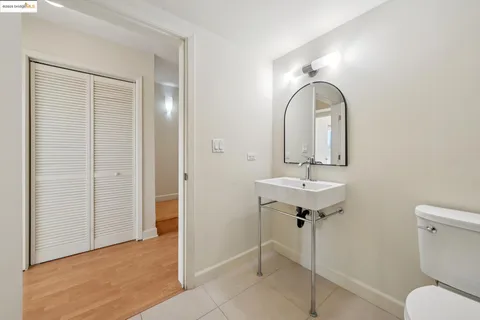 $415,000 | 485 West MacArthur Boulevard, Unit 407, Oakland, CA 94609