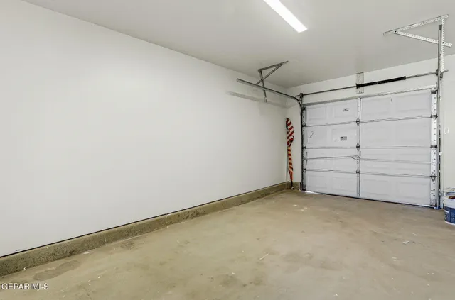 an empty room with closet