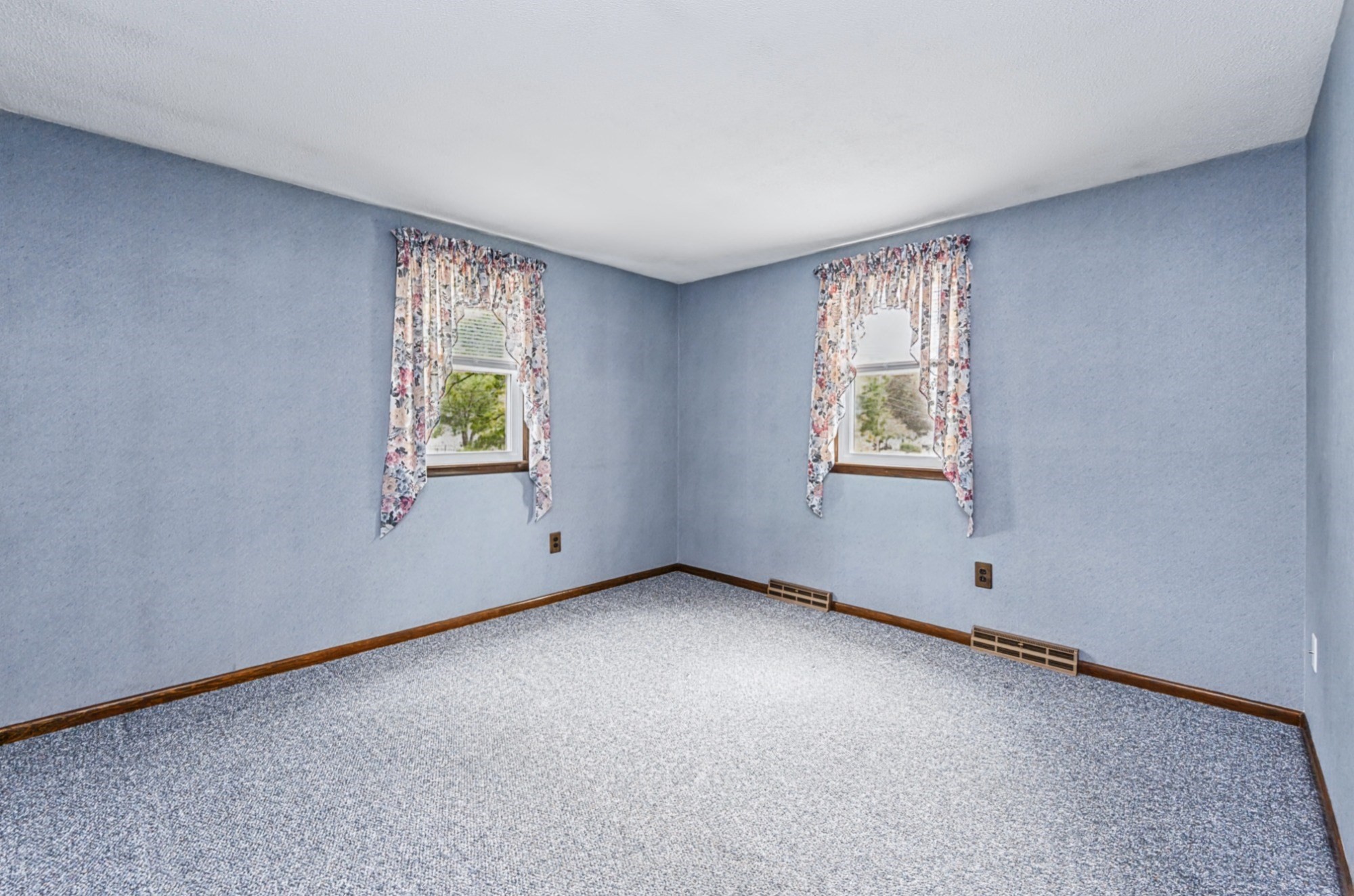 33 Nolte Road Billerica, MA 01821 - Photo 14 of 42 Gallery Image 14
