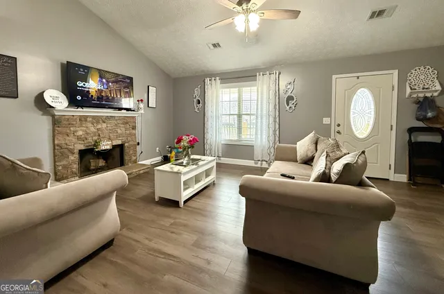 $314,900 | 110 Waterloo Drive, Mount Airy, GA 30563