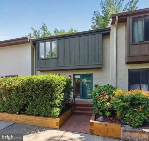 $3,600 | 2031 Sarazen Place, Reston, VA 20191