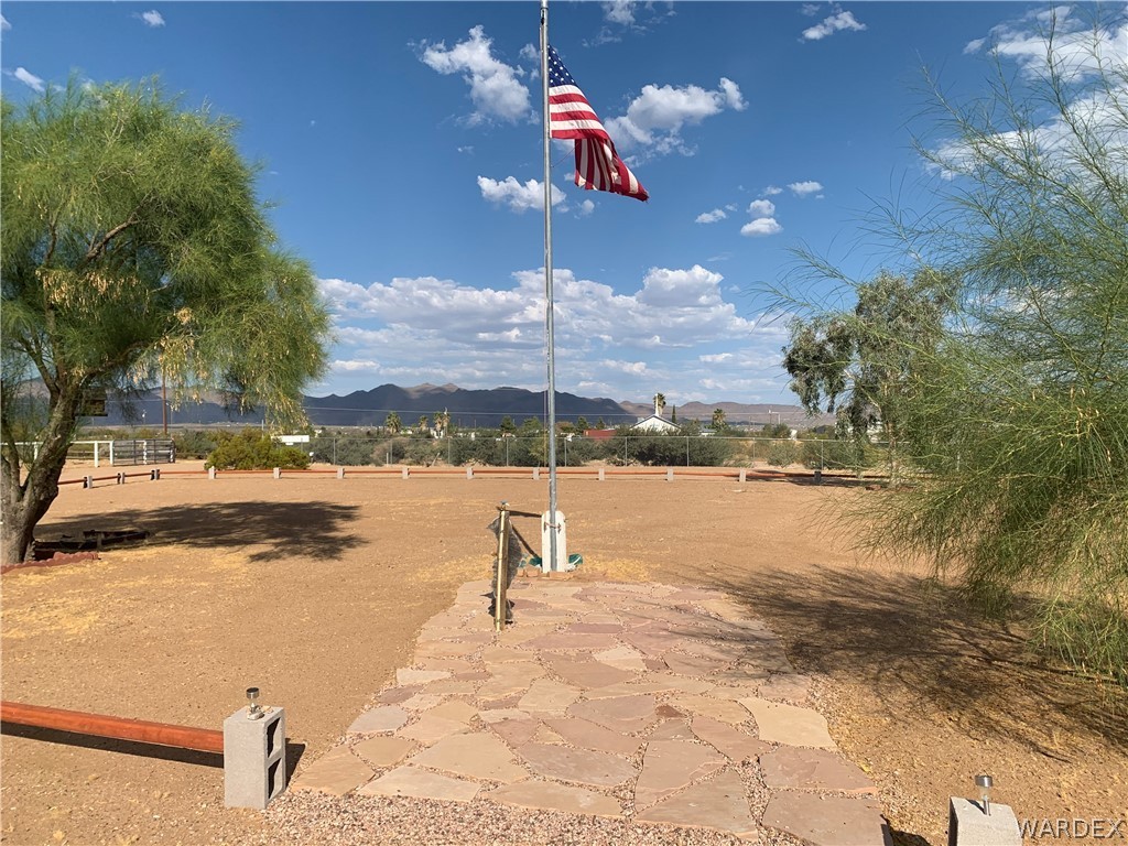 3325 McNeal Road Golden Valley, AZ 86413 - Photo 10 of 48 Gallery Image 10