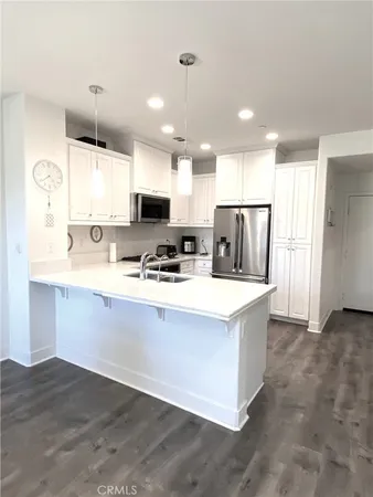 $899,999 | 268 Auburn Heights Lane, Anaheim Hills, CA 92807