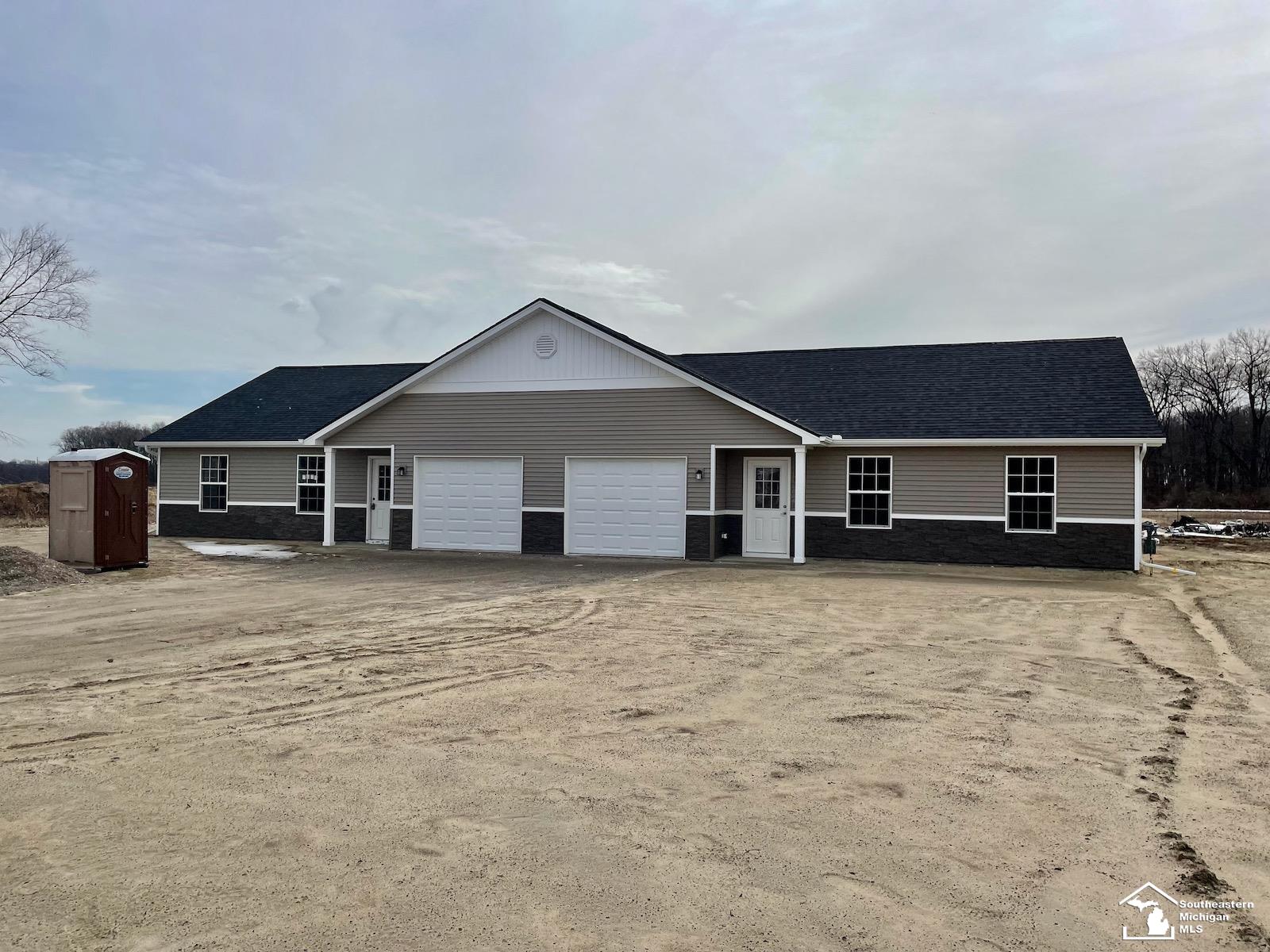 13303 South Custer Road Dundee, MI 48131 - Photo 1 of 6