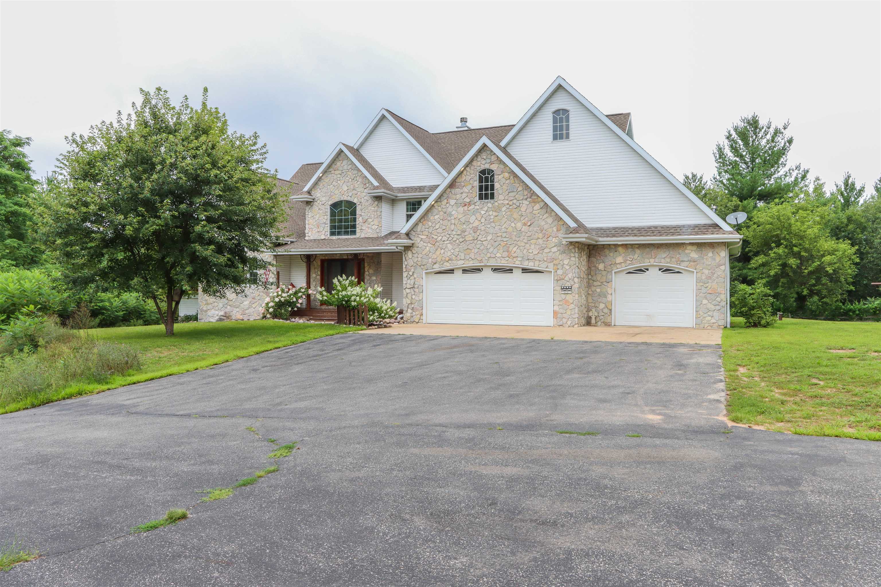 E1421 Dayton Road Waupaca, WI 54981 - Photo 1 of 1 Gallery Image 1