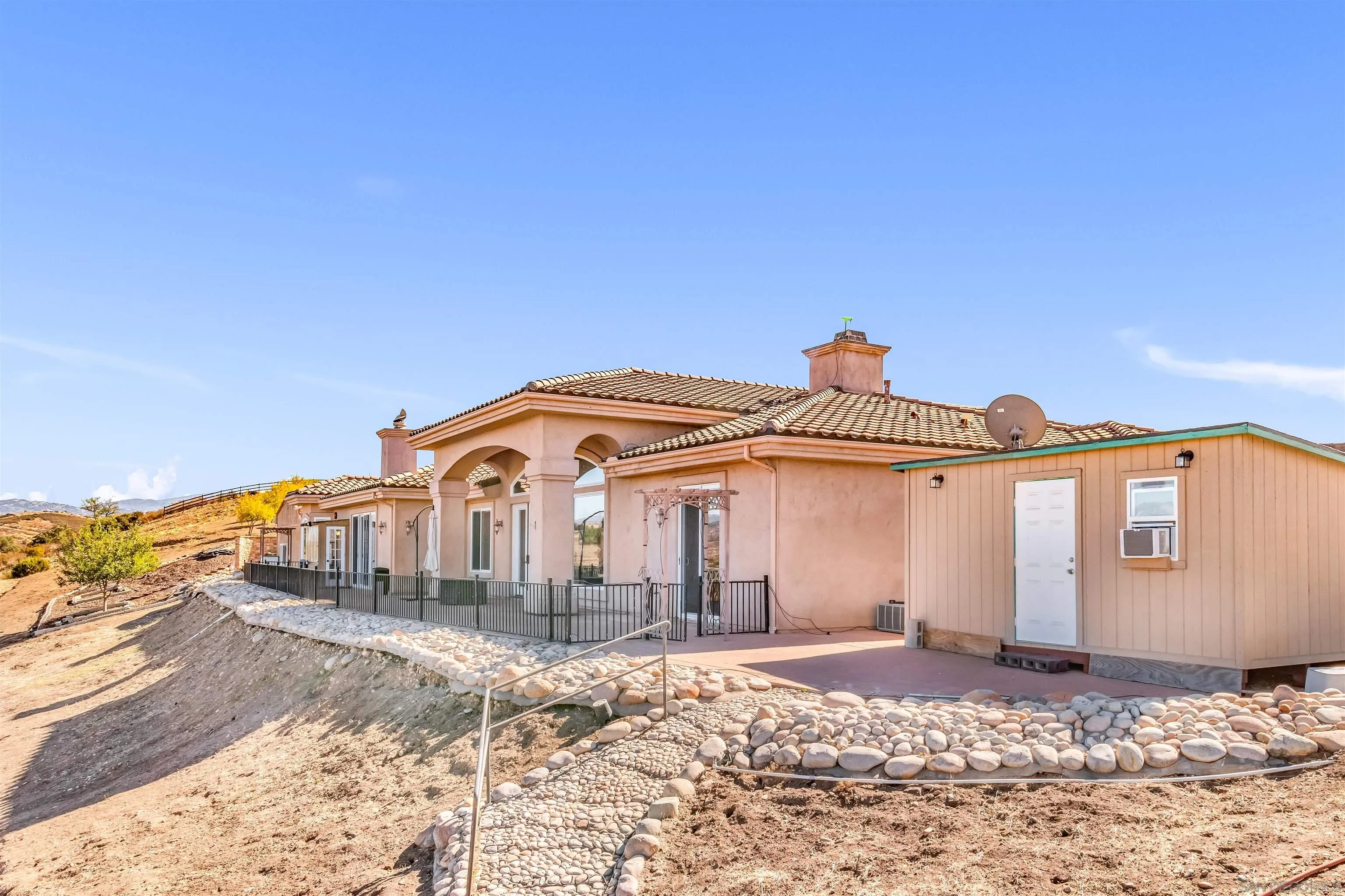 24848 Starlight Mountain Road Ramona, CA 92065 - Photo 16 of 55 Gallery Image 16