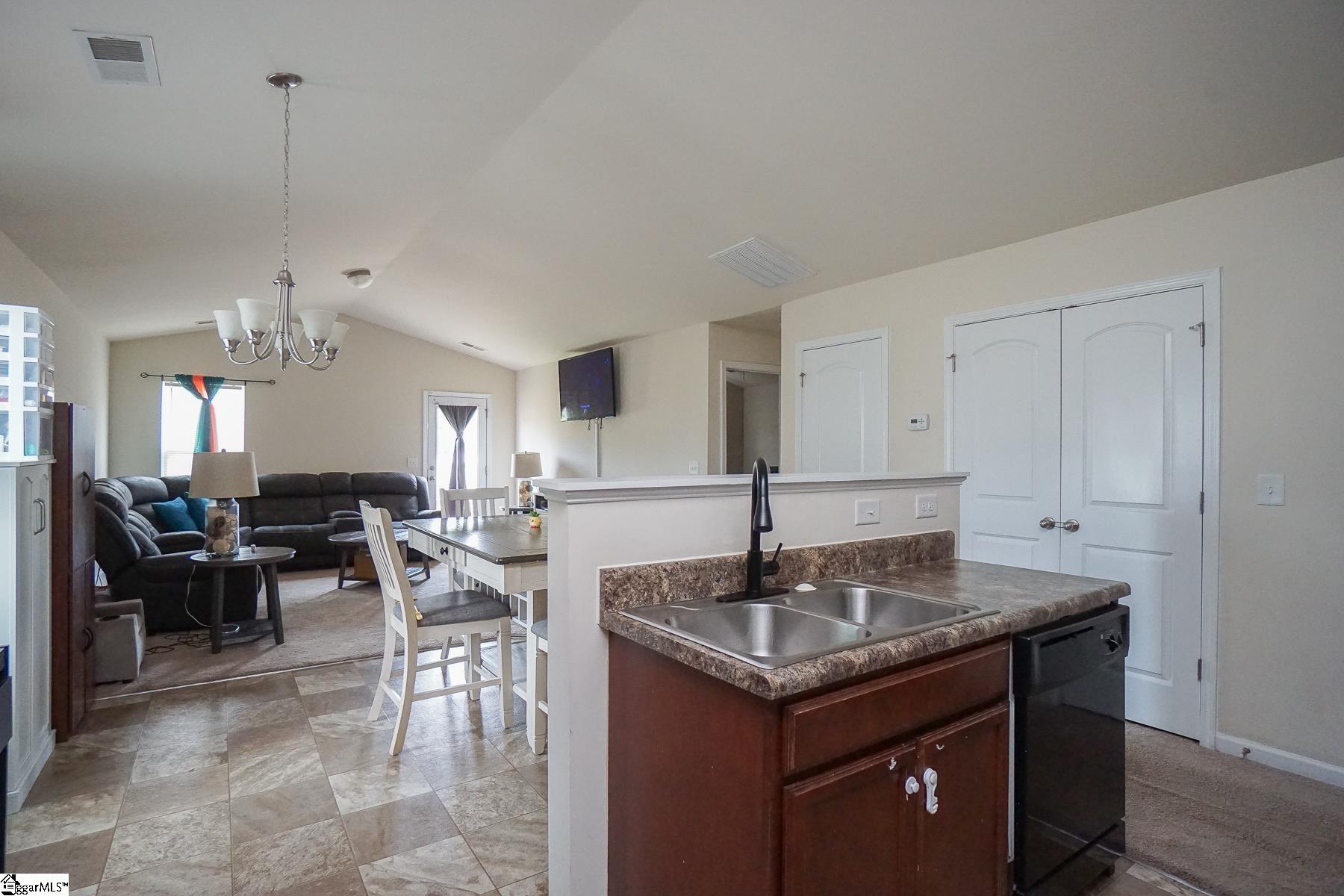 1246 Settle Road Inman, SC 29349 - Photo 9 of 24 Gallery Image 9