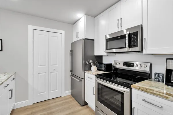 $239,000 | 31 Plantation Drive, Unit 203, Vero Beach, FL 32966