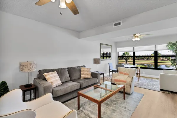 $239,000 | 31 Plantation Drive, Unit 203, Vero Beach, FL 32966