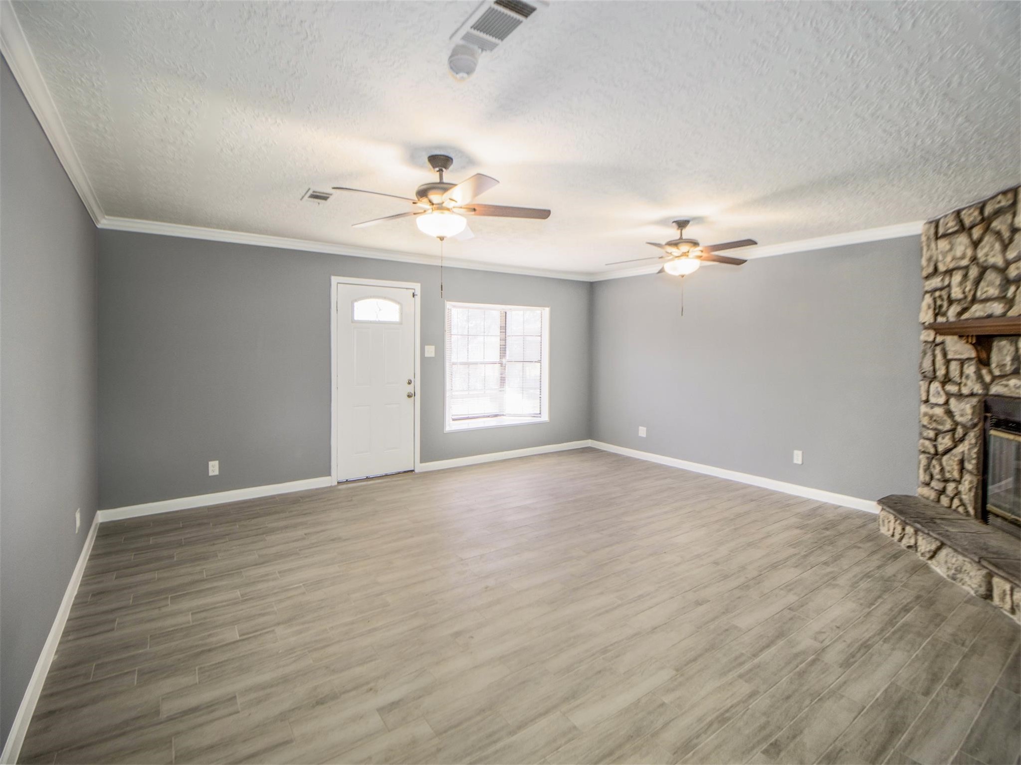16271 Hamshire Road Winnie, TX 77665 - Photo 10 of 40
