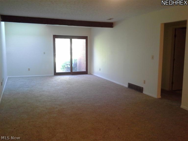 4685 Mayfield Road, Unit D South Euclid, OH 44121 - Photo 4 of 6