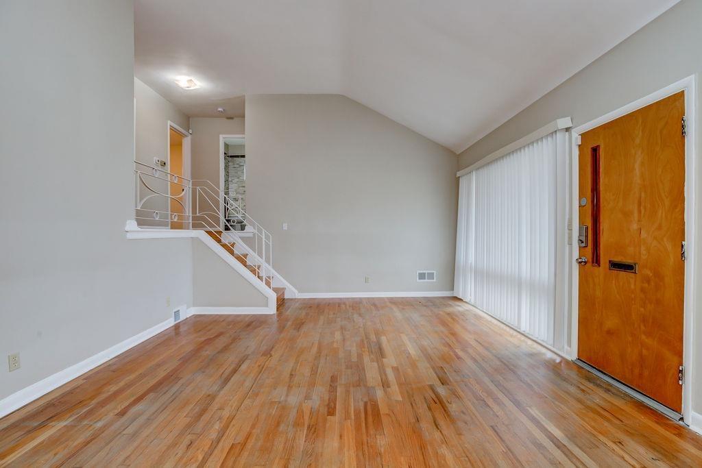 5640 Lawrence Road Cincinnati, OH 45248 - Photo 17 of 36 Gallery Image 17