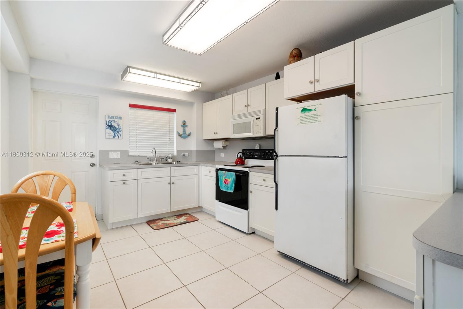 1210 Cactus Street Key Largo, FL 33037 - Photo 28 of 41