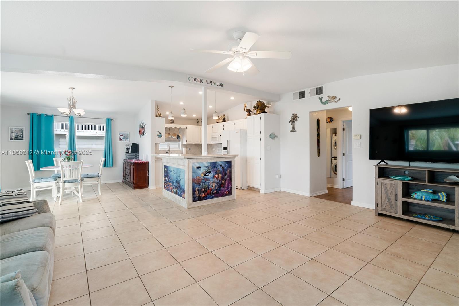 1210 Cactus Street Key Largo, FL 33037 - Photo 8 of 41