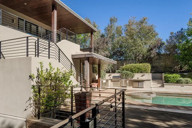 $25,000 | 2510 Skyfarm Drive, Hillsborough, CA 94010