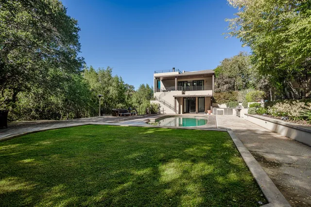 $25,000 | 2510 Skyfarm Drive, Hillsborough, CA 94010