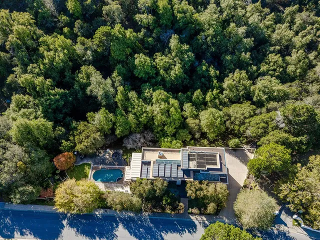 $25,000 | 2510 Skyfarm Drive, Hillsborough, CA 94010