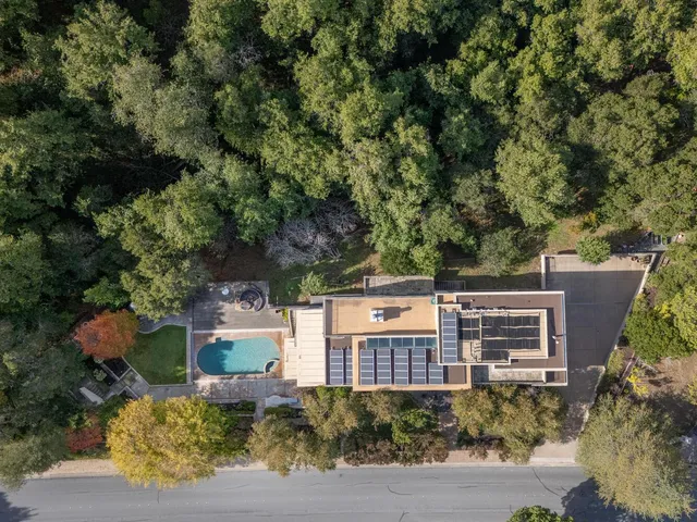 $25,000 | 2510 Skyfarm Drive, Hillsborough, CA 94010