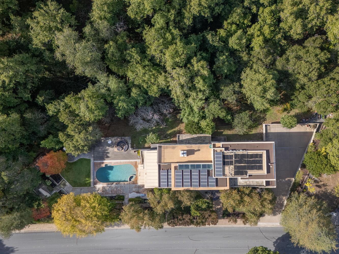 2510 Skyfarm Drive Hillsborough, CA 94010 - Photo 65 of 66 an aerial view of a house