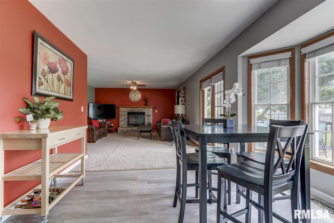 1108 Equestrian Lane Springfield, IL 62712 - Photo 16 of 35