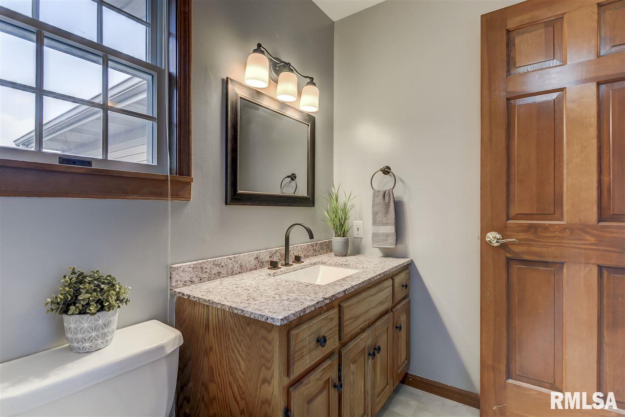 1108 Equestrian Lane Springfield, IL 62712 - Photo 27 of 35