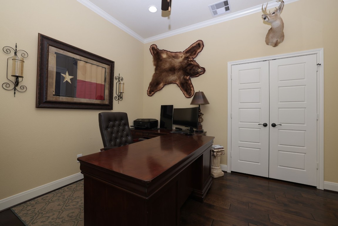 1547 Ruby Drive Willis, TX 77378 - Photo 9 of 45 a dining room with furniture and wooden floor