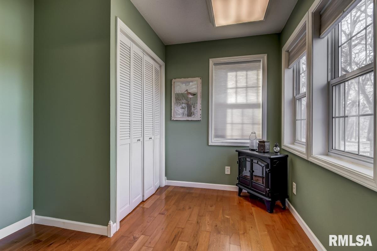 5 West Hazel Dell Lane Springfield, IL 62703 - Photo 17 of 49 Gallery Image 17
