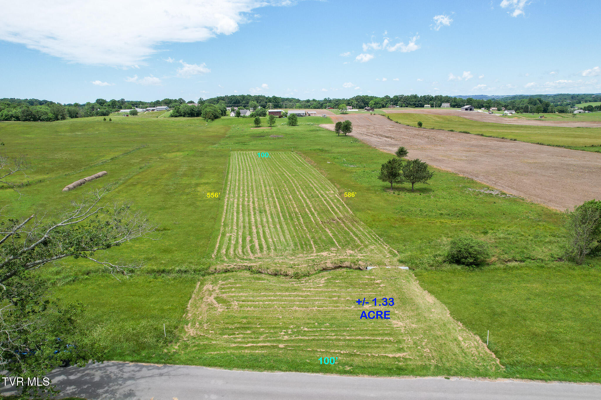 379 Shaw Road, Unit 7 Chuckey, TN 37641 - Photo 3 of 16 DJI_0859-Edit