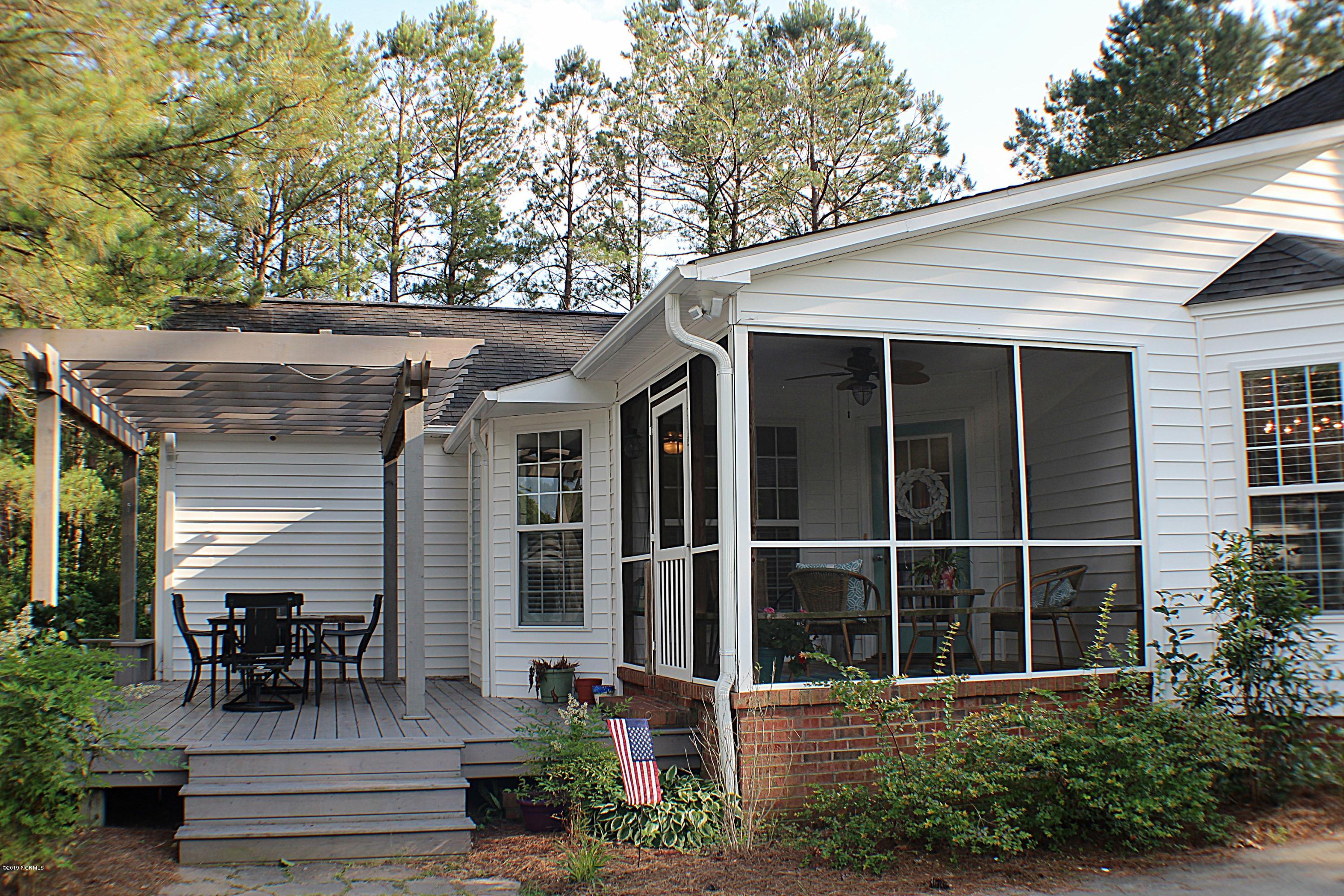103 Spring Chase Lane Rocky Point, NC 28457 - Photo 19 of 30 103 Spring Chase Ln 20