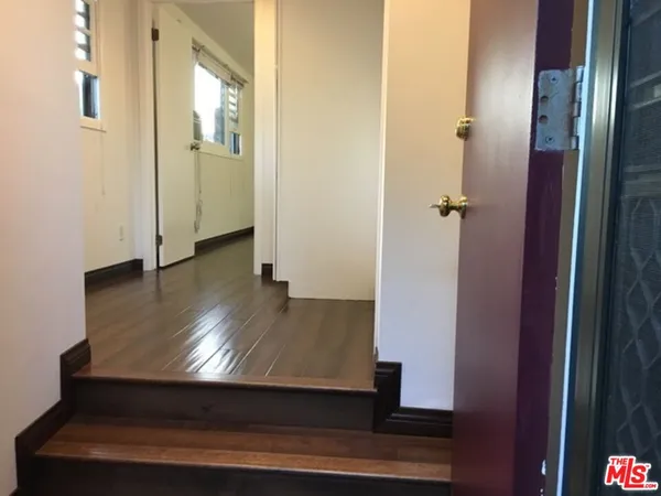 $2,200 | 3127 18th Street, Unit GUESTHOUSE, Santa Monica, CA 90405