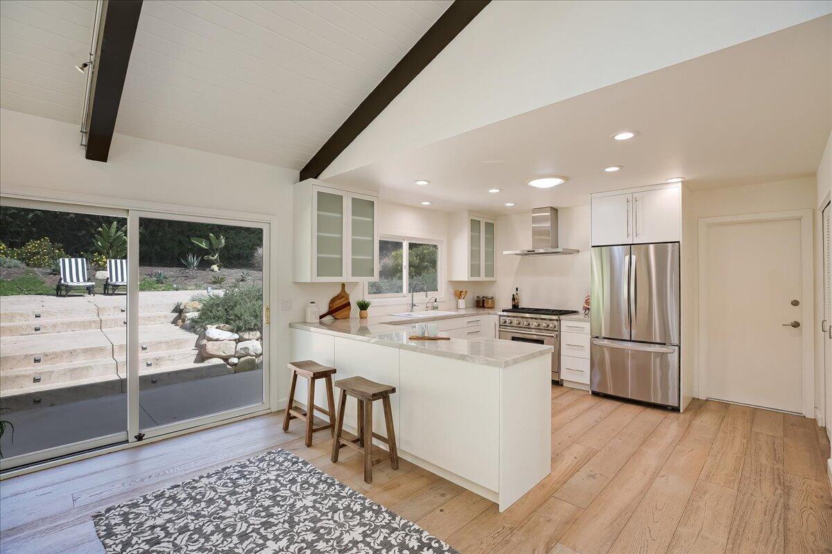 5134 Cathedral Oaks Road Santa Barbara, CA 93111 - Photo 12 of 30 Kitchen 27-027
