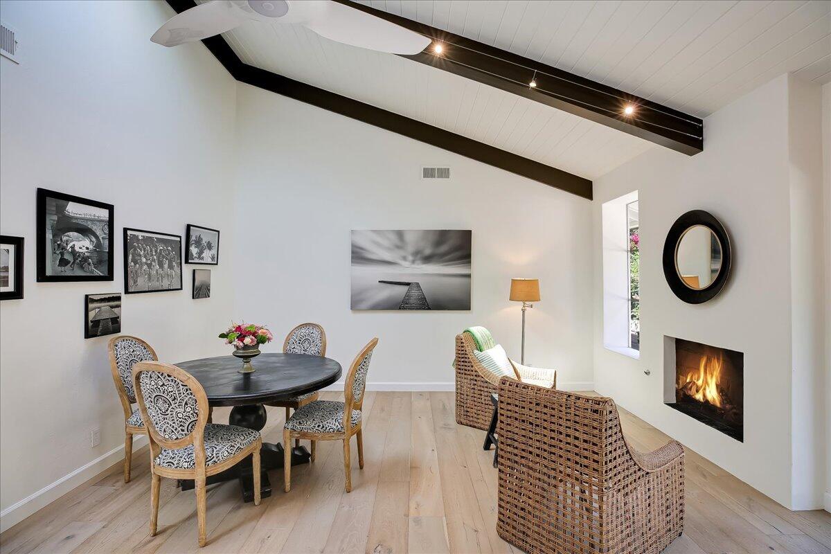 5134 Cathedral Oaks Road Santa Barbara, CA 93111 - Photo 8 of 30 Family room 34-034