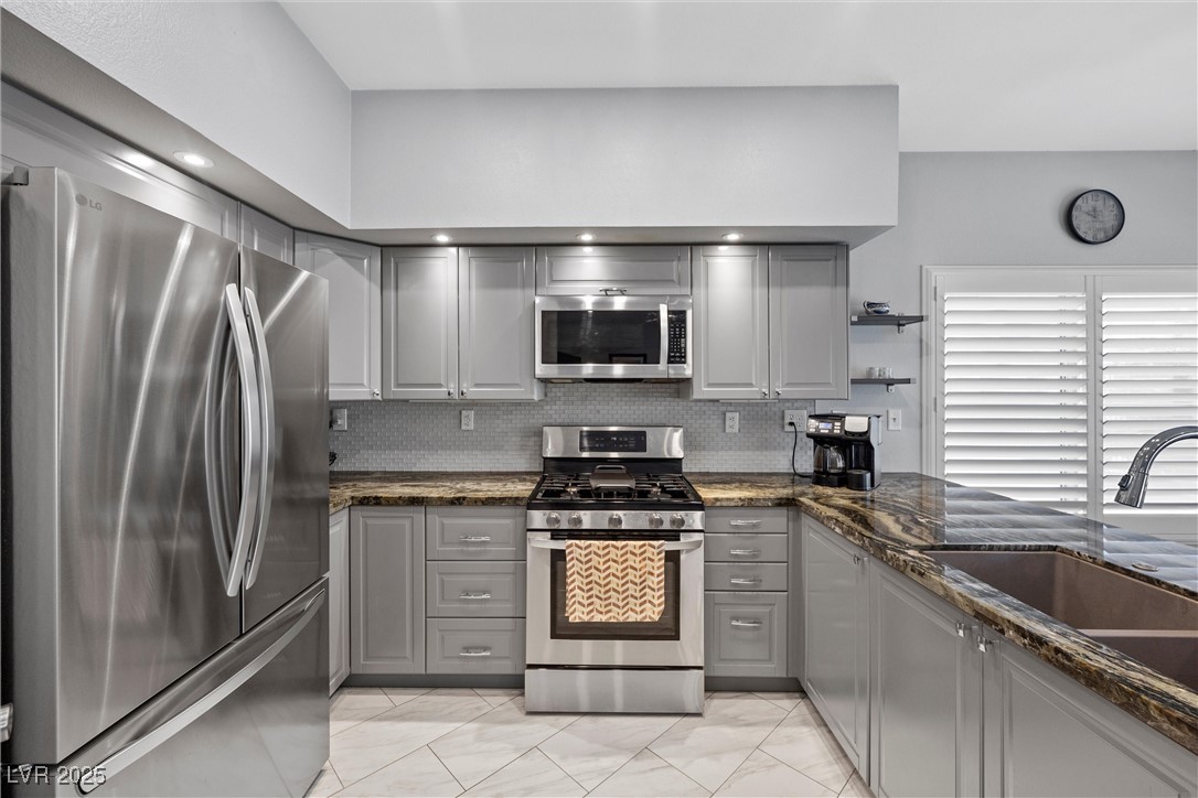 4821 Black Bear Road, Unit 101 Las Vegas, NV 89149 - Photo 16 of 55