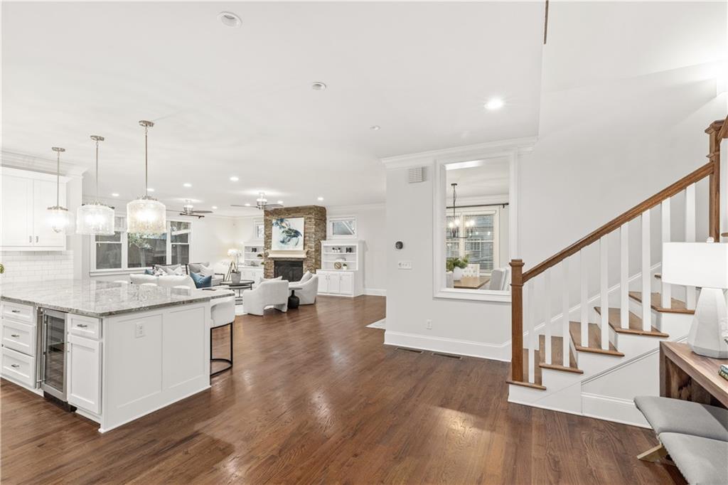 211 West Hill Street Decatur, GA 30030 - Photo 7 of 41