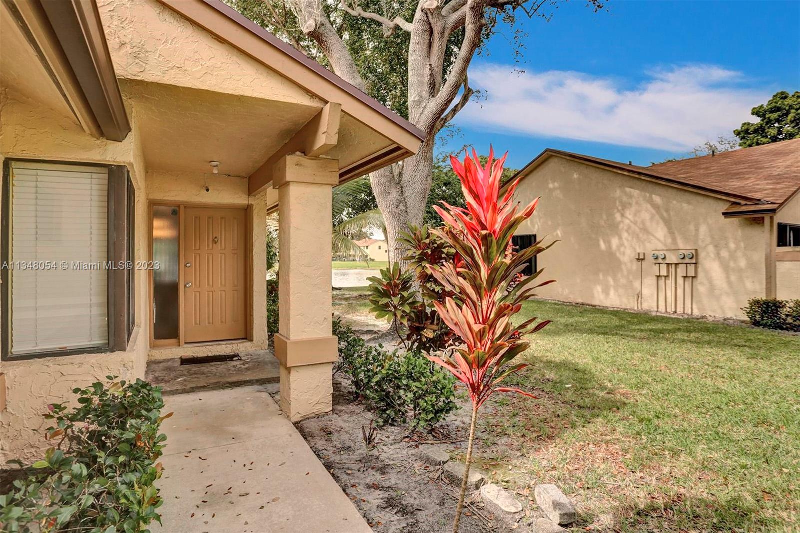 5251 Gate Lake Road, Unit 5251 Tamarac, FL 33319 - Photo 13 of 50 Gallery Image 13