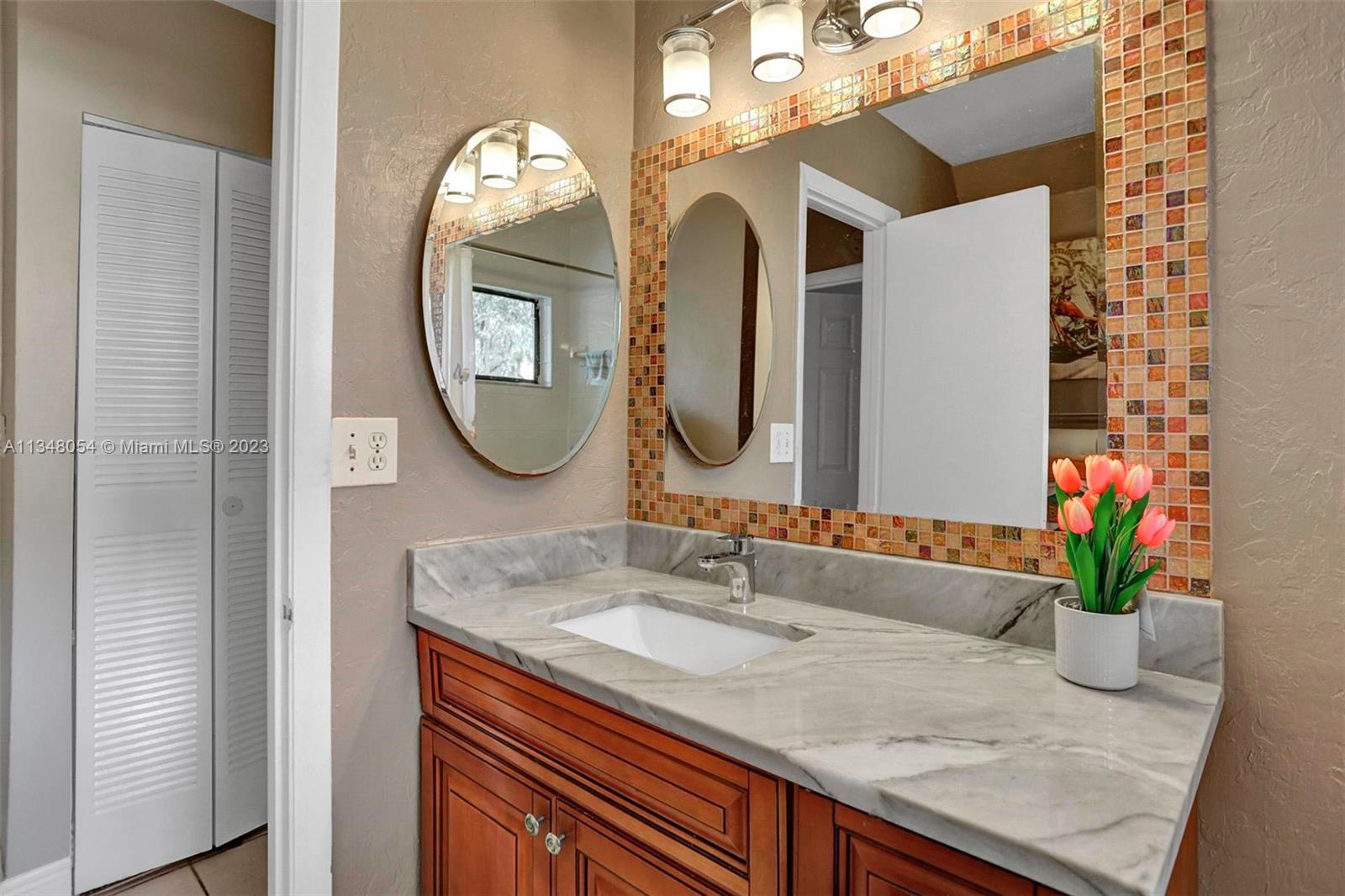 5251 Gate Lake Road, Unit 5251 Tamarac, FL 33319 - Photo 18 of 50 Gallery Image 18