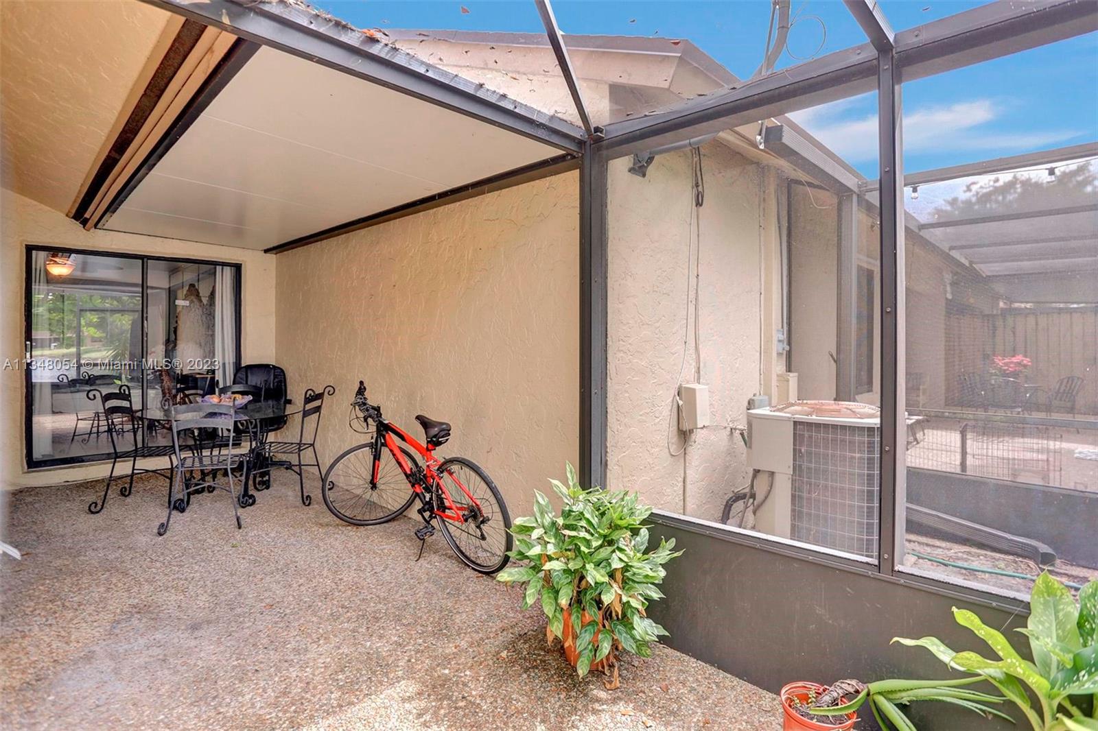 5251 Gate Lake Road, Unit 5251 Tamarac, FL 33319 - Photo 33 of 50 Gallery Image 33