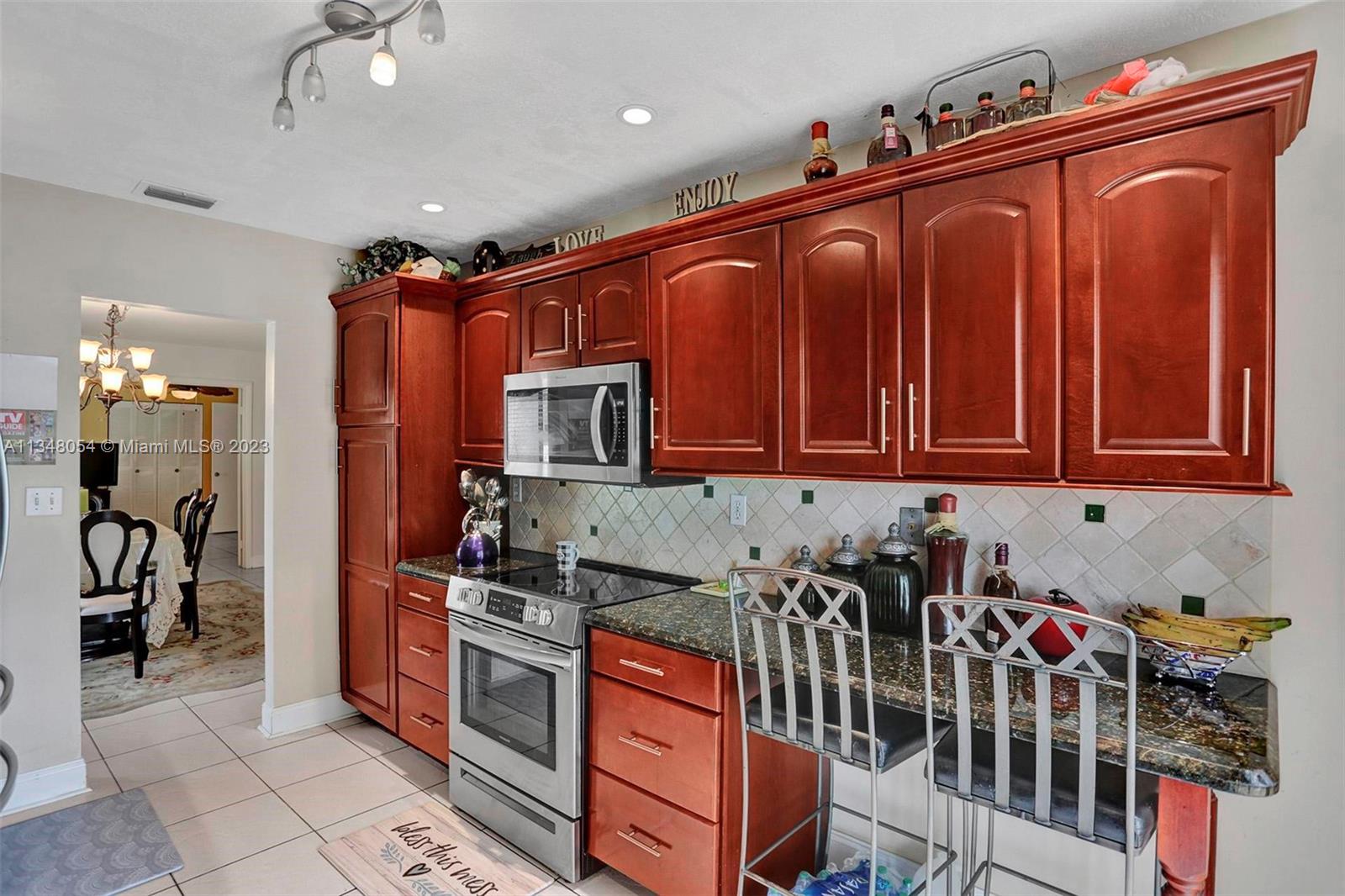5251 Gate Lake Road, Unit 5251 Tamarac, FL 33319 - Photo 37 of 50 Gallery Image 37