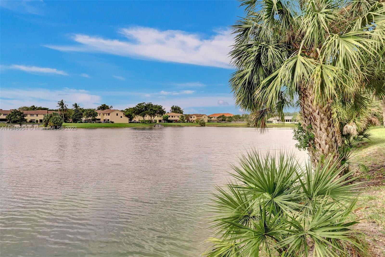 5251 Gate Lake Road, Unit 5251 Tamarac, FL 33319 - Photo 10 of 50 Gallery Image 10
