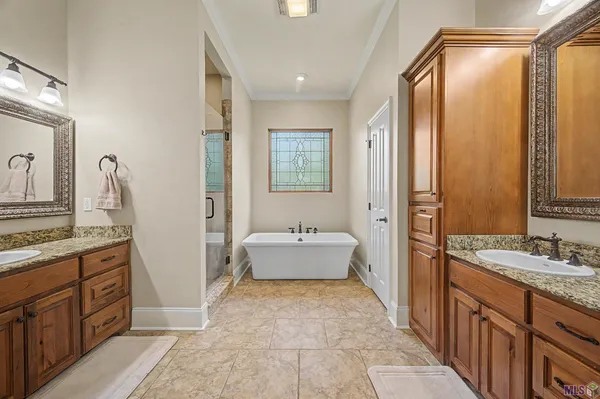 $475,000 | 6962 Micah's Way, Greenwell Springs, LA 70739