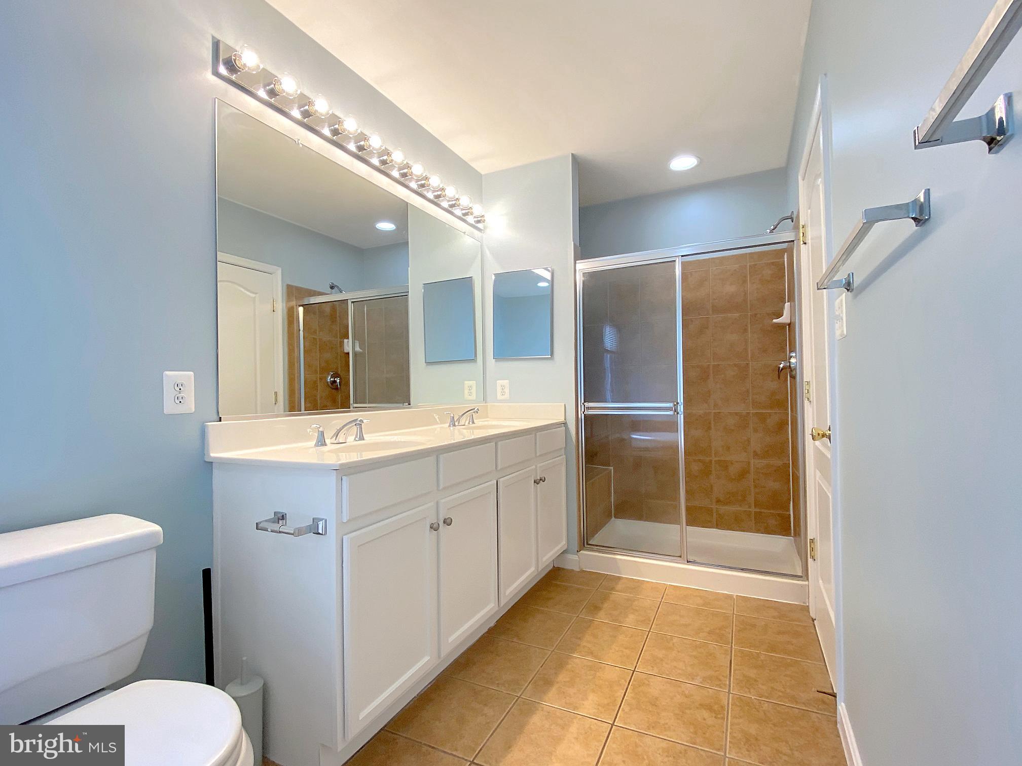 1914 Scaffold Way Odenton, MD 21113 - Photo 20 of 37 Primary Bathroom