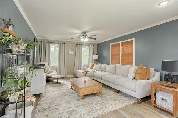 $350,000 | 705 West 91st Street, Kansas City, MO 64114