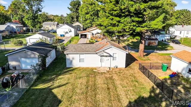 $100,000 | 1207 Kinsella Avenue, Belleville, IL 62226