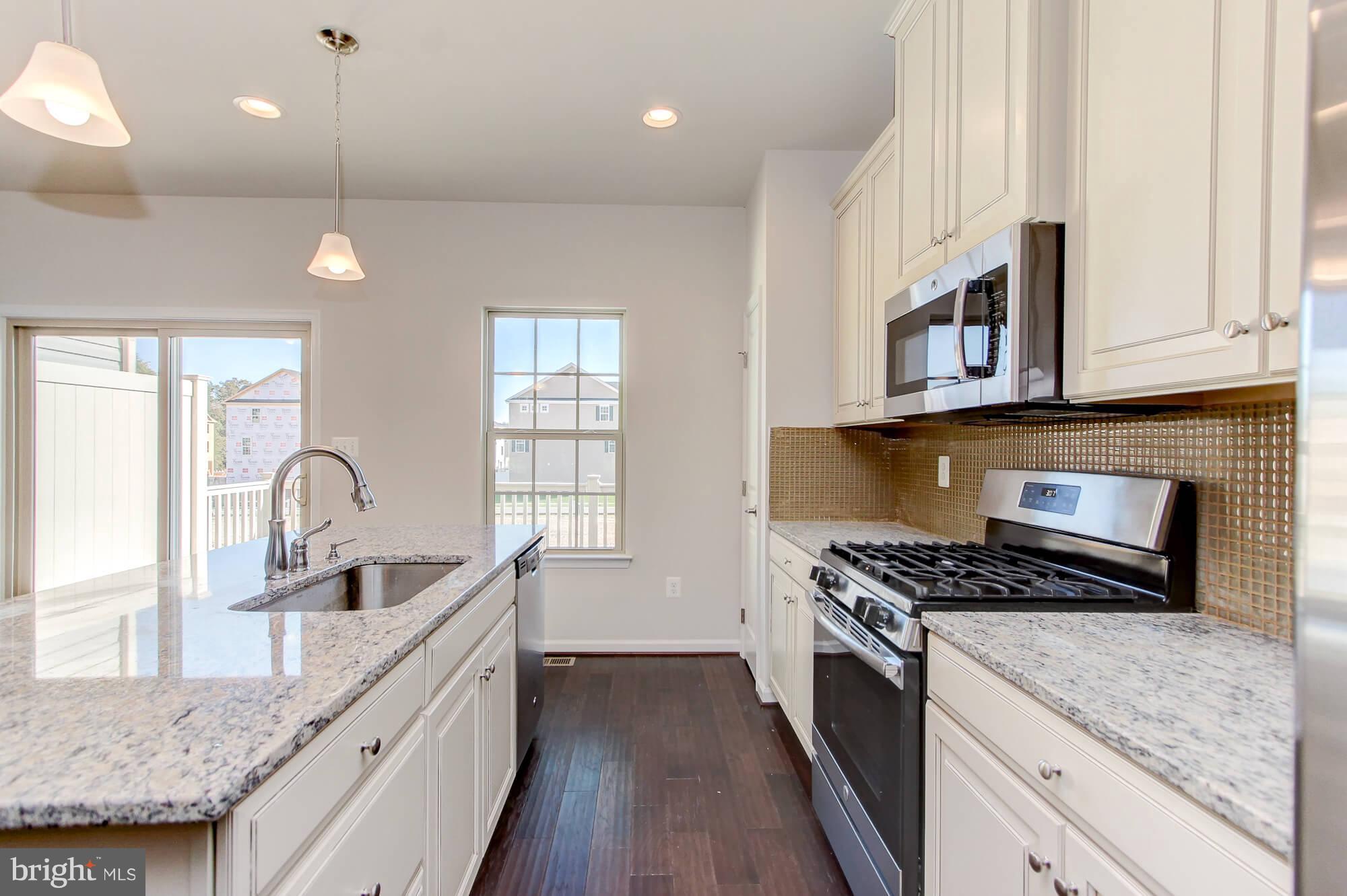 1823 Wind Gate Road Halethorpe, MD 21227 - Photo 2 of 19 Kitchen