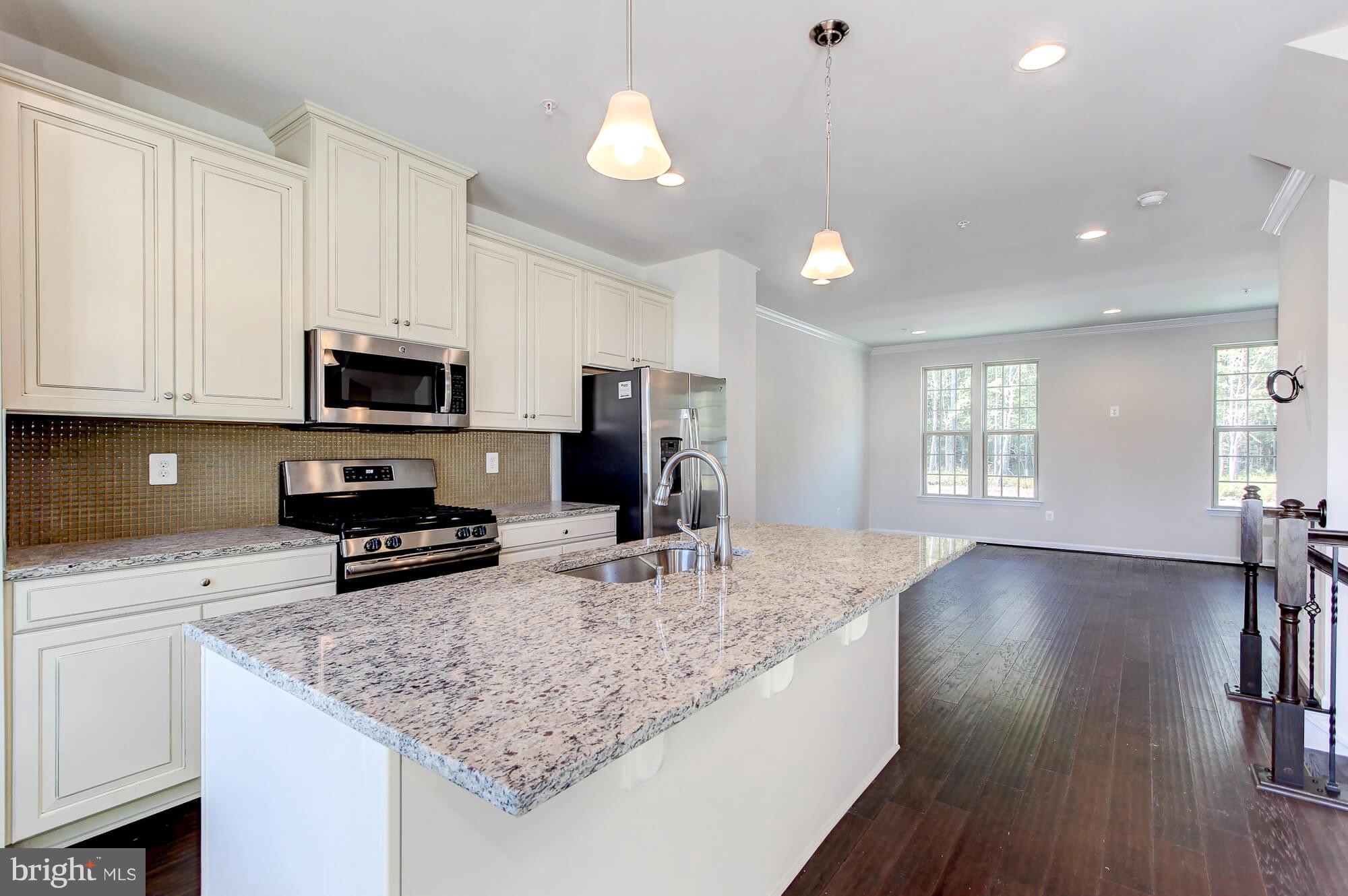 1823 Wind Gate Road Halethorpe, MD 21227 - Photo 4 of 19 Kitchen