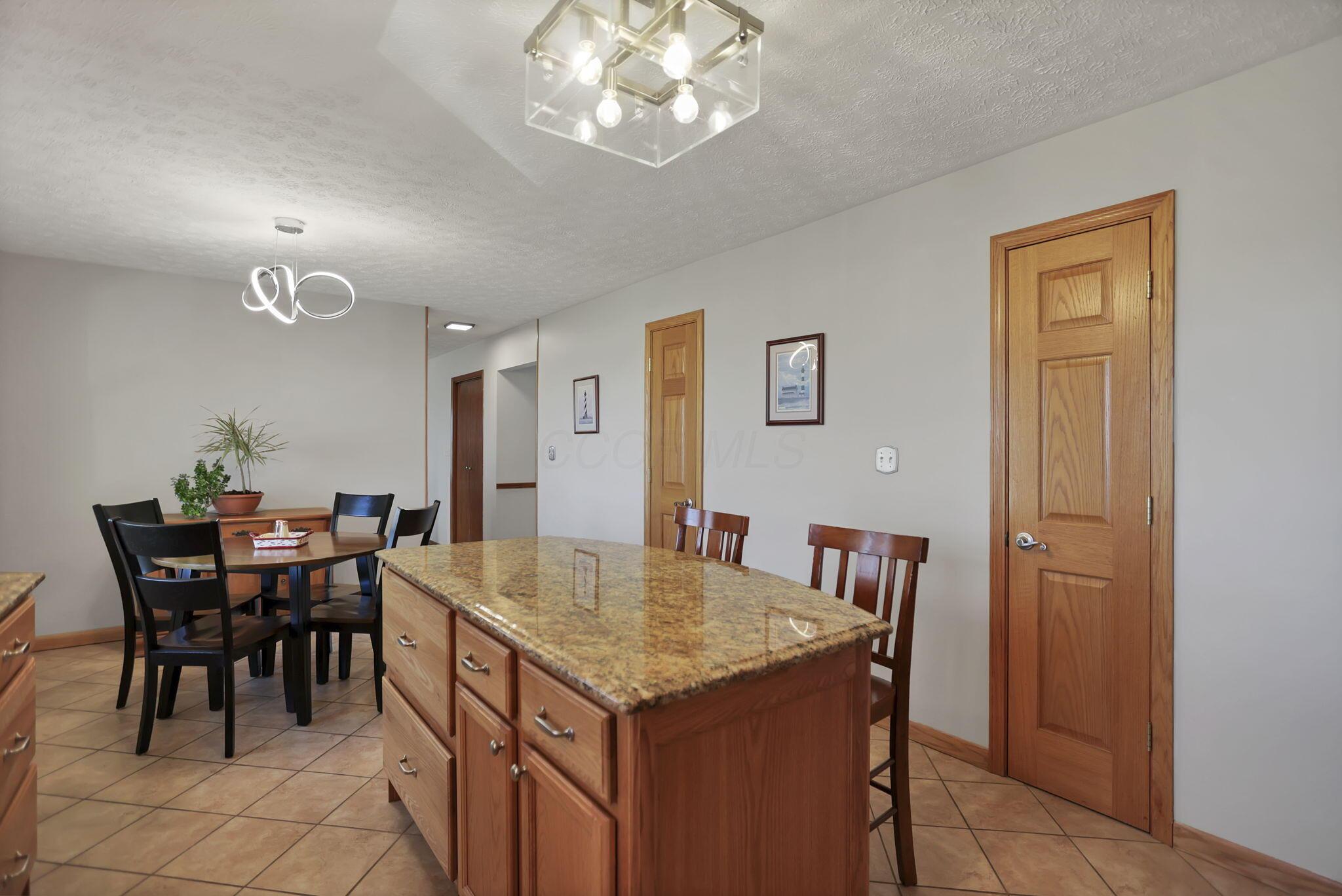 8624 Stewart Road Northeast Newark, OH 43055 - Photo 25 of 105 29-web-or-mls-BS5A9835