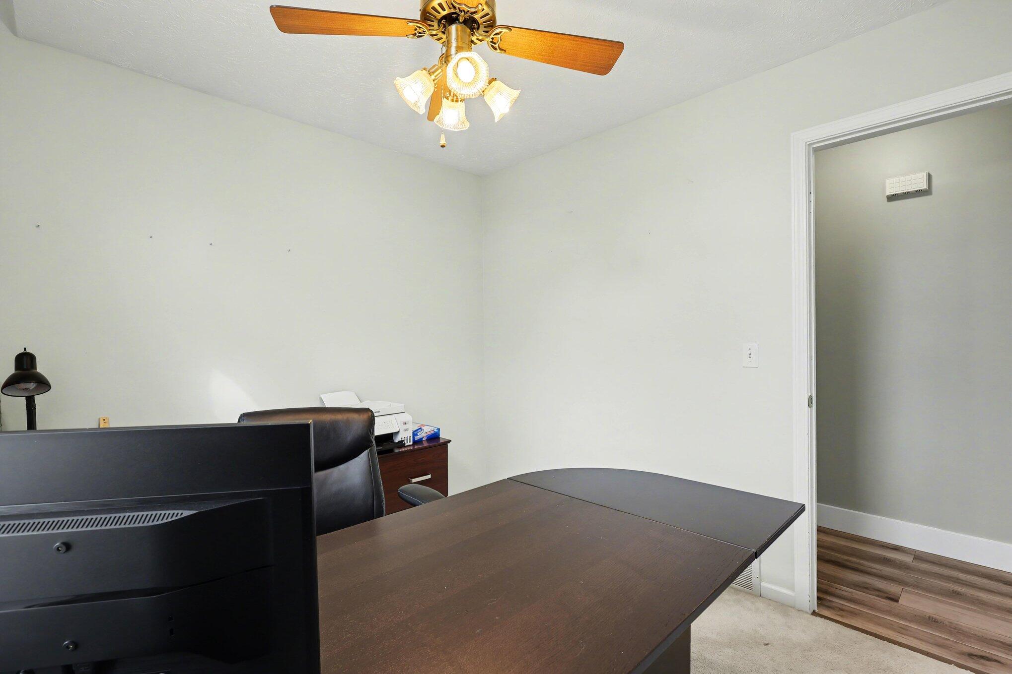 5314 West Lakewood Road Whitehall, MI 49461 - Photo 18 of 26 007_file_3140